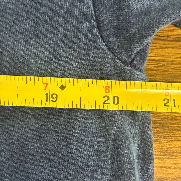 Nirvana "In Utero" Distressed Look Graphic T-Shirt Woman L Blue With Pink Print - Picture 10 of 11